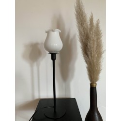 Lampe à poser avec globe en verre blanc vintage en forme de muguet