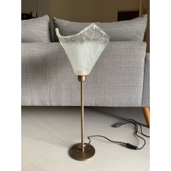 Lampe à poser avec globe tulipe ancien en verre texturé